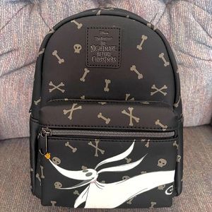 BNWT Loungefly Glow in the dark Zero mini backpack